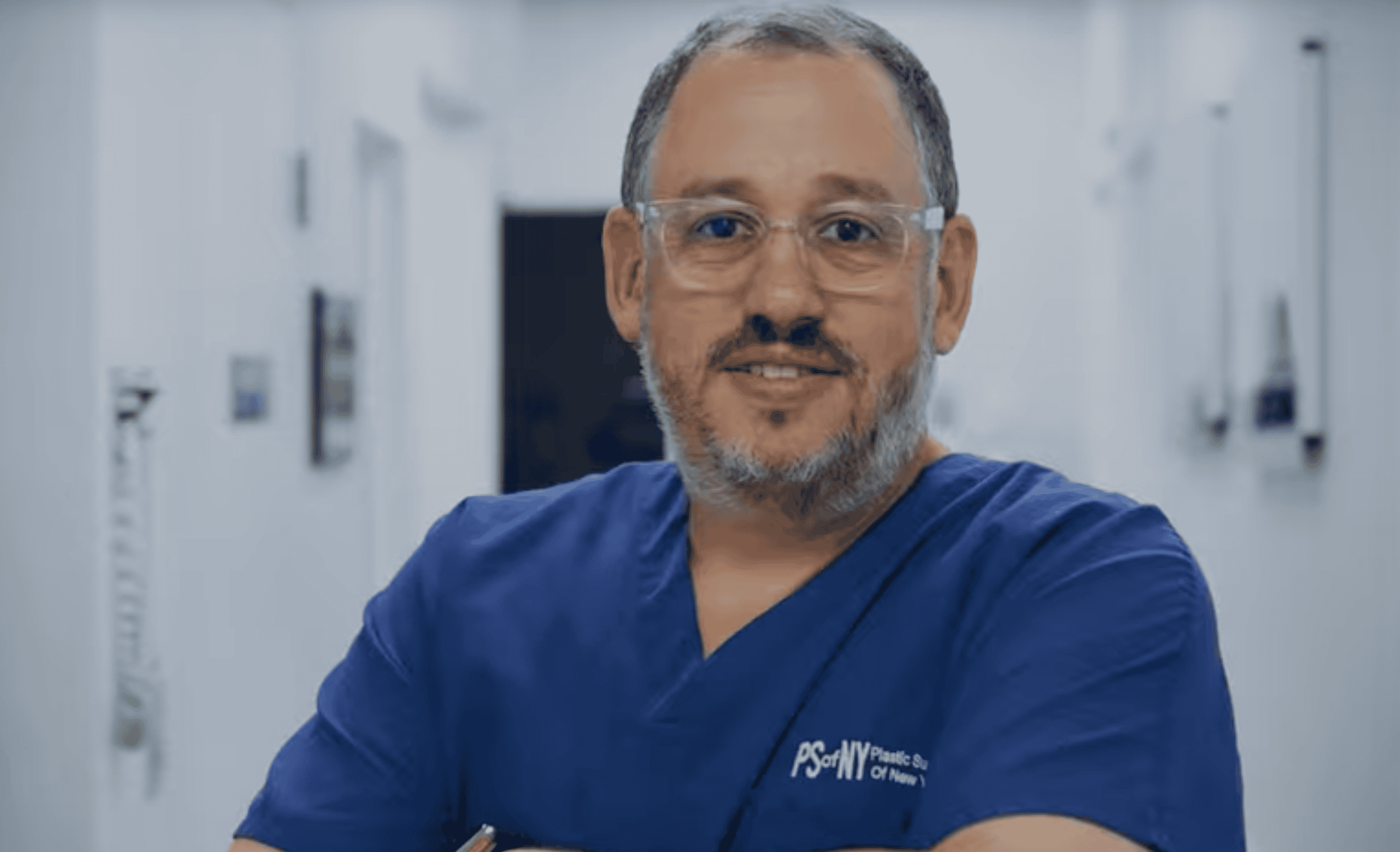Marc J Elkowitz Dr Elkowitz hallway head shot