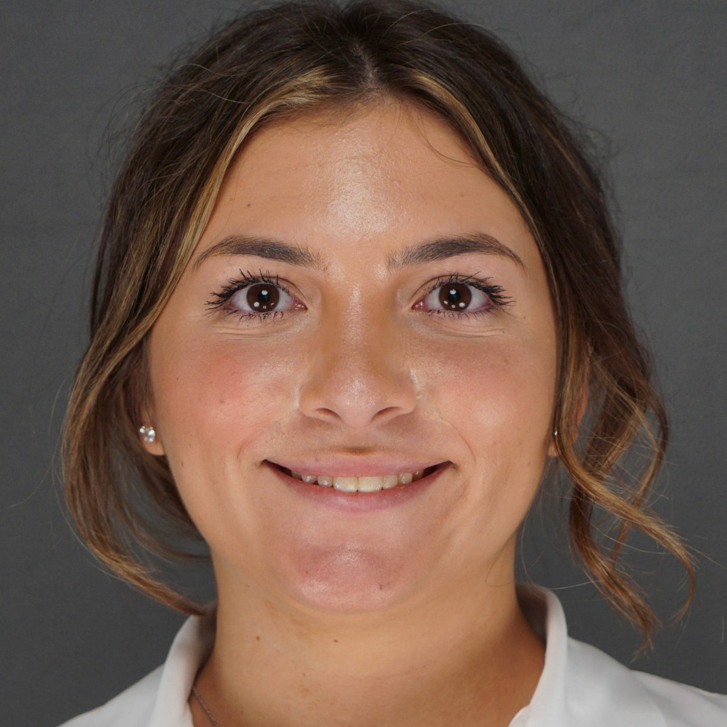 nose job, rhinoplasty, nasal dorsum, bump, nasal tip