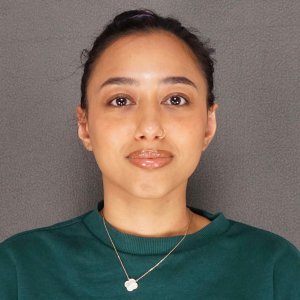 Front-facing portrait of young woman with neutral expression, otoplasty patient photo – Plastic Surgery of New York